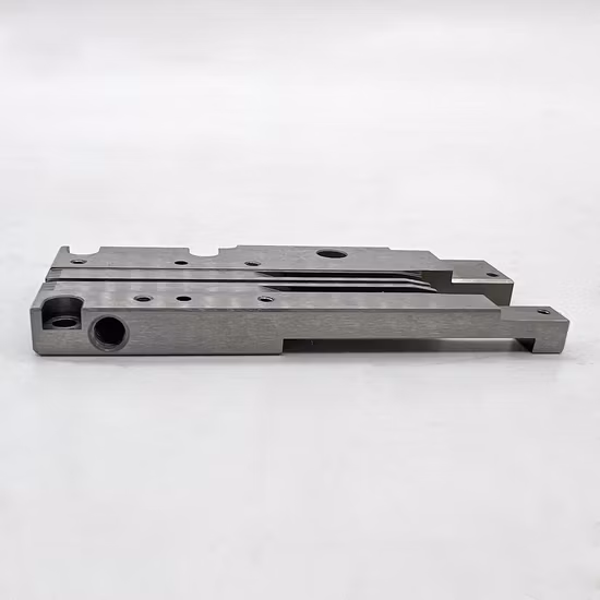 Pièces de service d'usinage CNC personnalisées de précision, prototypes métalliques, pièces en aluminium